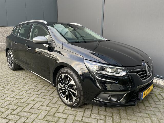 Renault MEGANE Estate 1.5 dCi Zen Automaat - Airco - Cruise control - Parkeersensoren voor en achter - Dakrails - Bluetooth - Navigatie full map - Stuur multifunctioneel - Stuur leder - Mistlampen voor - elektrische ramen voo