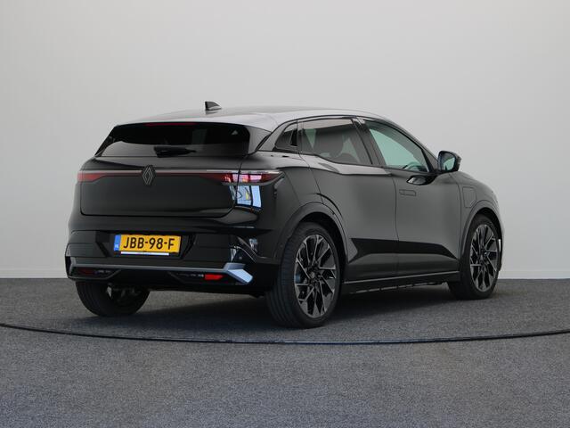 Renault MEGANE E-Tech Esprit Alpine Comfort range | Adaptive Cruise Control | Adaptive Vision LED koplampen met geïntegreerde mistlampfunctie | Elektrisch verwarmbare voorstoelen