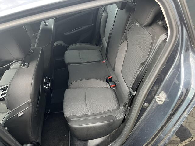 Renault MEGANE Estate 1.3 TCe 140 Equilibre Trekhaak 17kg / Led / Cruise / Clima / Carplay