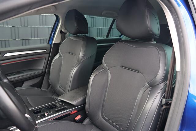 Renault MEGANE Estate 1.3 TCe Intens | Trekhaak | HUD | Navigatie | Cruise Control | Climate Control