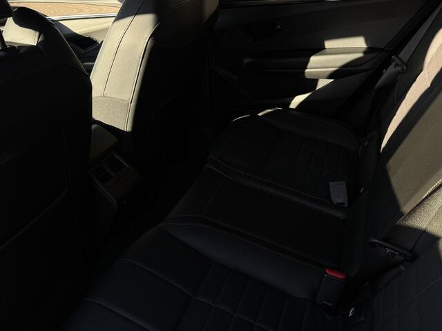 Renault MEGANE E-Tech EV60 Optimum Charge Iconic | Pack Augmented Vision & Advanced Driving Assist |