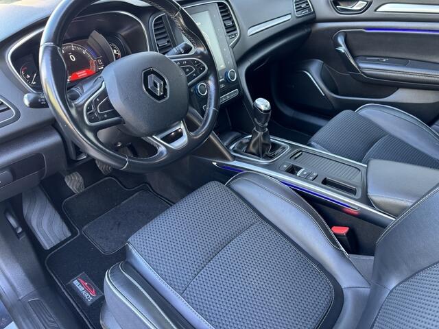 Renault MEGANE 1.3 TCe Bose