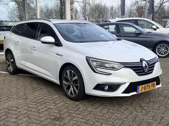 Renault MEGANE Estate 1.2 TCe Bose Edition | LED | Keyless | HUD | Carplay/Android | Adapt. Cruise | Stuur- en stoelverwarming | Massage