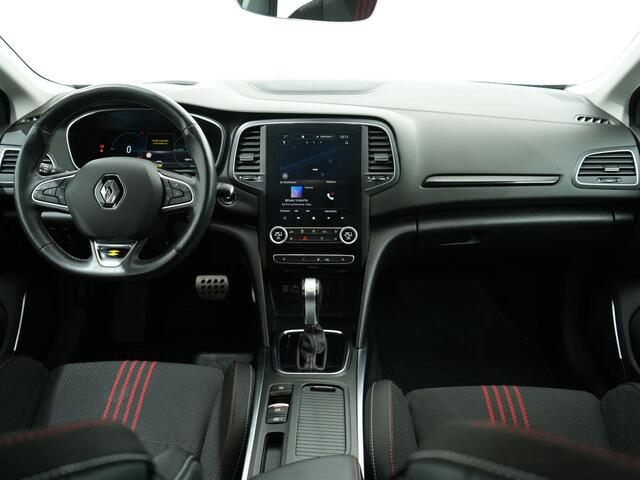 Renault MEGANE Estate 1.6 E-TECH PLUG-IN HYBRID 160PK R.S. LINE | Navi | Head-Up | Camera | Sportstoelen