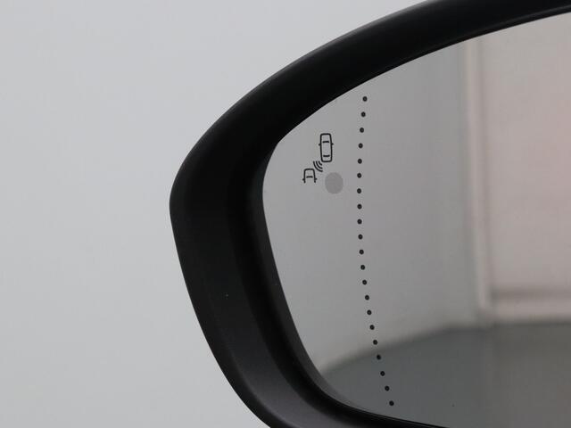 Renault MEGANE Estate E-Tech Plug-In Hybrid 160pk Intens Head-Up | Camera | Cruise | Parkeersens. v+a | Stoel-/stuurverw.