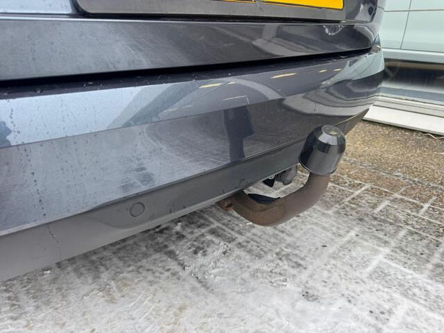 Renault MEGANE Estate 1.2 TCe Limited | 2e eigenaar | Automaat | Airco | Trekhaak | APK tot 29-09-2026 | NAP |