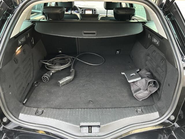 Renault MEGANE Estate 1.6 E-Tech Plug-In Hybrid 160 Intens