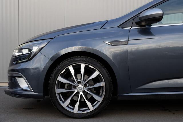 Renault MEGANE 1.2 TCe GT-Line | PANO | CAMERA | BOSE
