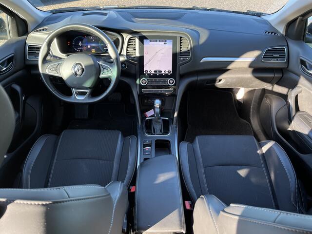 Renault MEGANE Estate 1.6 E-Tech Plug-In Hybrid 160PK Intens / Automaat / Apple Carplay - Android Auto / Blind spot / 16''LMV /