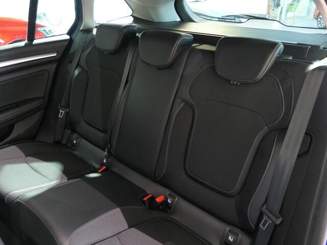 Renault MEGANE Estate 1.3 TCe 140 Techno - Dealer onderhouden - Parkeerassistent - Dodehoek - Navi - Cruise