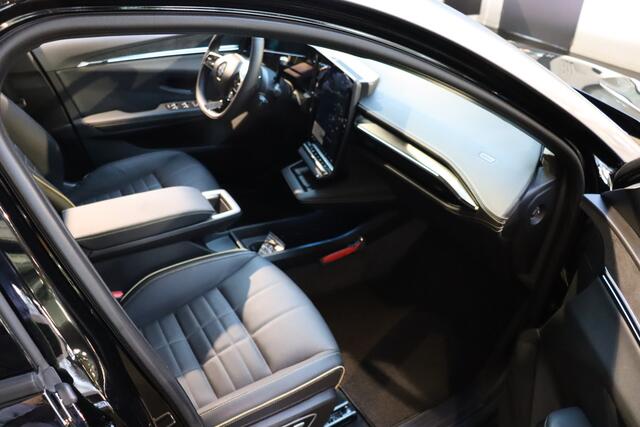 Renault MEGANE E-Tech comfort range iconic 60 kWh + pack adv. Drive Assist & Augm. Vision