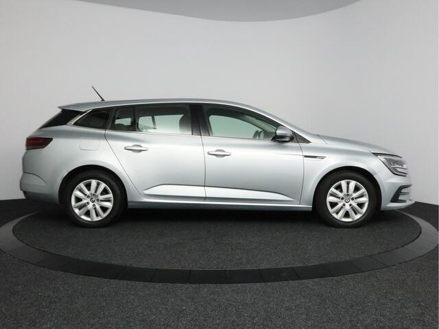 Renault MEGANE Estate 1.3 TCe 140 Equilibre | Navigatie | Trekhaak | 1.700kg trekgewicht