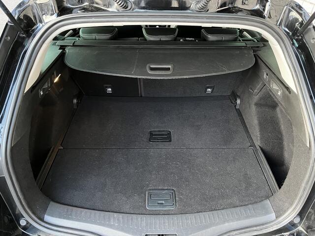 Renault MEGANE Estate 1.3 TCe 140 Techno | Trekhaak | All-Season banden | Achteruitrijcamera | Apple CarPlay / Android Auto |