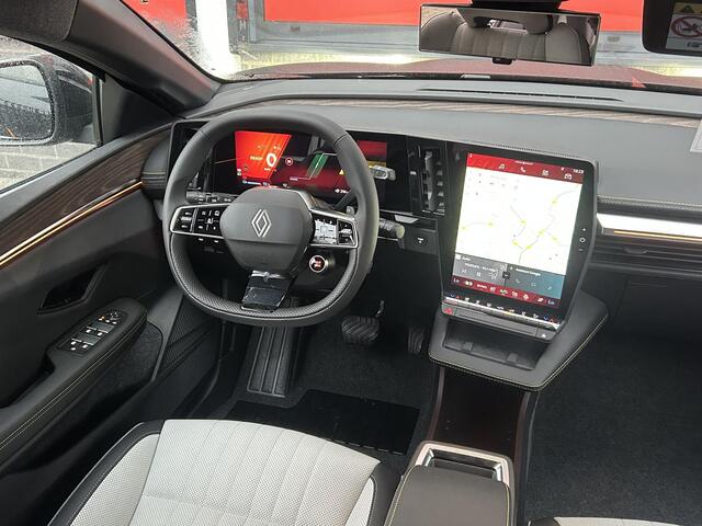 Renault MEGANE E-Tech comfort range iconic 60 kWh