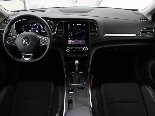 Renault MEGANE 1.3 TCe Intens | Head-Up | Trekhaak | Camera | Carplay | Navigatie | Full LED | Keyless | Climate control | Cruise control | Bluetooth | Getint glas