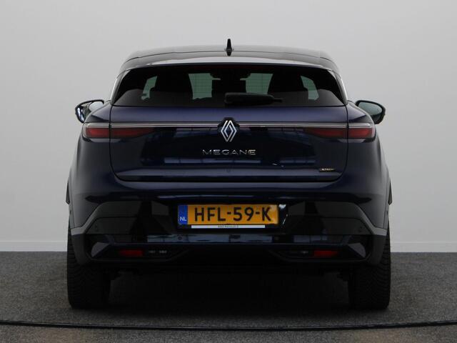 Renault MEGANE E-Tech comfort range techno 60 kWh | Stoel en Stuurverwarming | Harman Kardon audio | Dodehoek detectie | 360 graden camera |