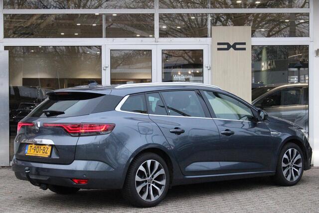 Renault MEGANE Estate 1.3 TCe 140 Techno Automaat | trekhaak | All season banden | Dodehoek detectie \
