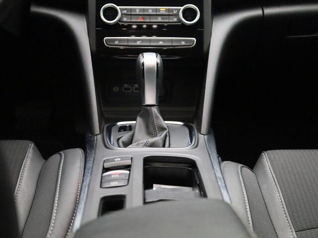 Renault MEGANE Estate 1.3 TCe 140 Techno | Airco | Apple Carplay/Android Auto | Automaat | Verwarmbare voorstoelen | achteruitrijcamera