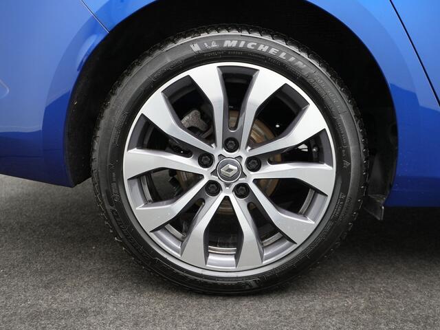 Renault MEGANE Estate TCe 140 Techno - RIJKLAARPRIJS - All Seasonbanden - Achteruitrijcamera - Trekhaak - Dealeronderhouden