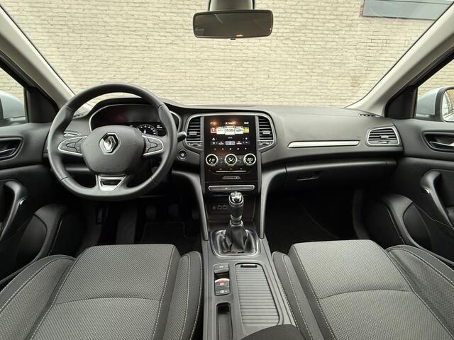 Renault MEGANE Estate 1.3 TCe140 Equilibre