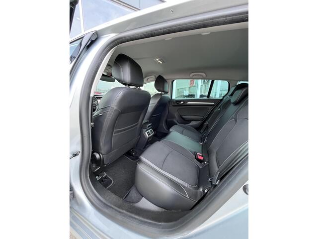 Renault MEGANE Estate 1.3 TCe 140 Techno | Trekhaak | Automaat | Pack Parking |