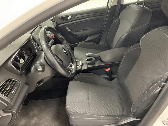 Renault MEGANE Estate 1.2 TCe Zen NAVIGATIE | PARKEERSENSOREN ACHTER | LICHTMETALEN VELGEN