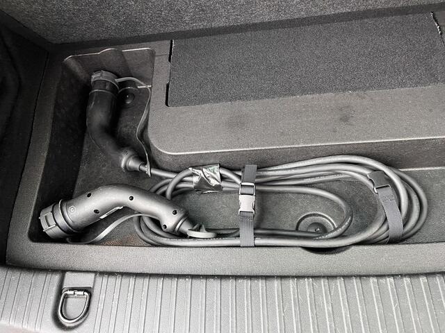 Renault MEGANE Estate 1.6 E-Tech Plug-In Hybrid 160 Intens