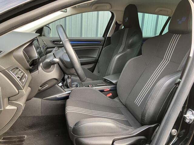 Renault MEGANE Estate 1.3 TCe 140 GT-Line * TREKHAAK *