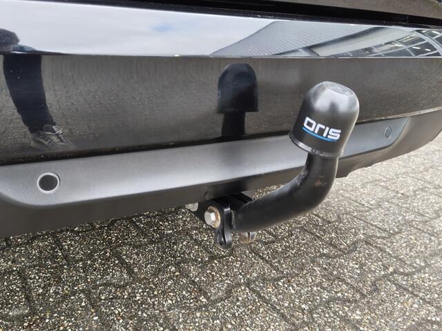 Renault MEGANE Estate 1.3 TCe Intens | Trekhaak | Navi | Sensoren v/a |