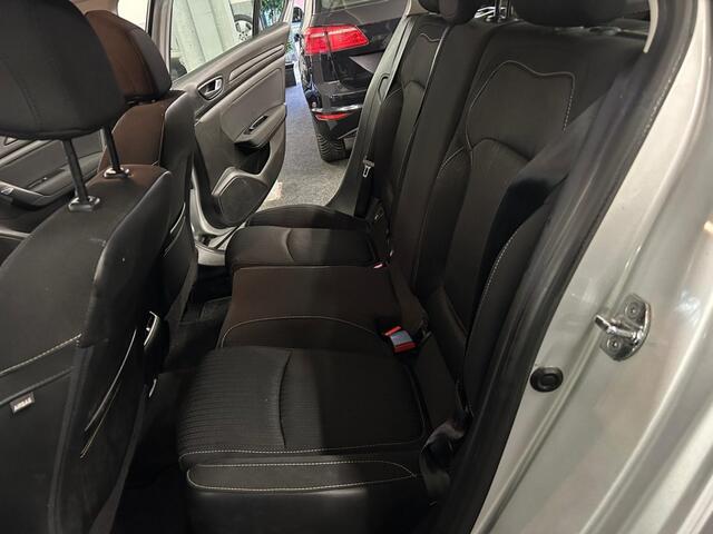 Renault MEGANE Estate 1.3 TCe Limited*Automaat*Navi*Carplay*Stoelver.*