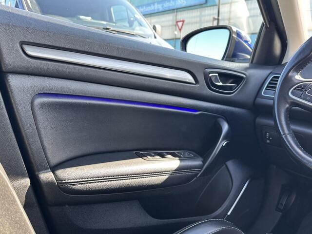 Renault MEGANE Estate 1.2 TCe Intense GROOTNAVI/18INCH/HALFLEDER/STOELVERWARMING