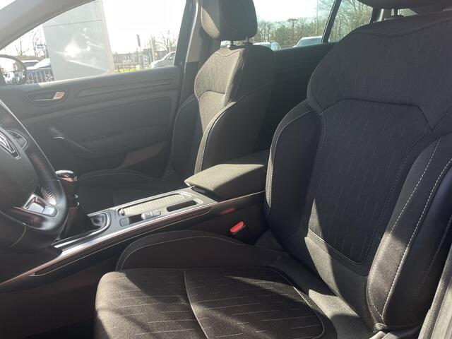 Renault MEGANE Estate 1.3 TCe Limited / TREKHAAK / PARKEERSENSOREN / CRUISE CONTROL