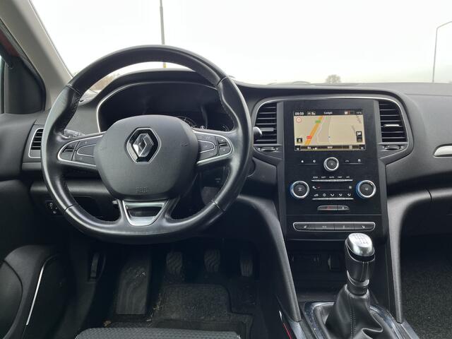 Renault MEGANE Estate 1.3 TCe Bose /Trekhaak/ Dealer onderhouden / Stoelverw. / Keyless / PDC.Achter / Climate / 17''LMV /