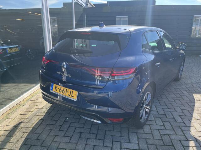 Renault MEGANE 1.3 TCe Intens Camera / Led / Bose / Hud / Carplay / Clima