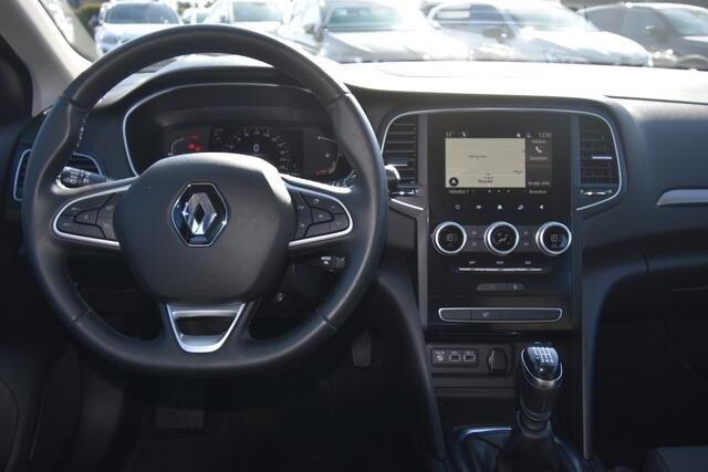 Renault MEGANE Estate 1.3 TCe 140 Equilibre , CLIMATR , CR CONTR , PDC V+A , LED KOPL ,