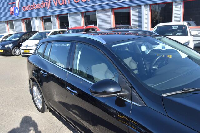 Renault MEGANE Estate 1.3 TCe 140 Equilibre , CLIMATR , CR CONTR , PDC V+A , LED KOPL ,