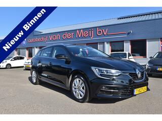 renault-megane-estate-1.3-tce-140-e