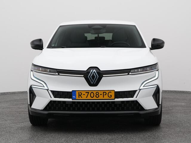 Renault MEGANE E-Tech EV60 Optimum Charge Iconic | CAMERA | CRUISE | STOEL- EN STUURVERW.