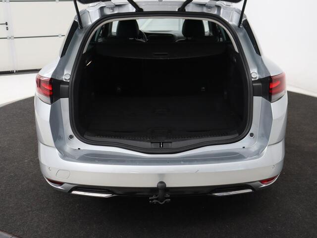 Renault MEGANE 1.3 TCe Intens | Trekhaak | Carplay | Keyless | Navigatie | Full LED | Climate control | Parkeerhulp | Bluetooth | Cruise control