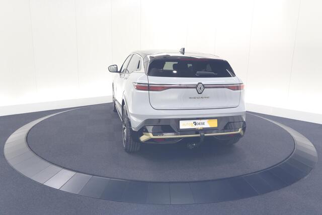 Renault MEGANE E-Tech EV60 Optimum Charge Iconic | Trekhaak | 360 Camera | Adaptieve Cruise Control | Pack Winter