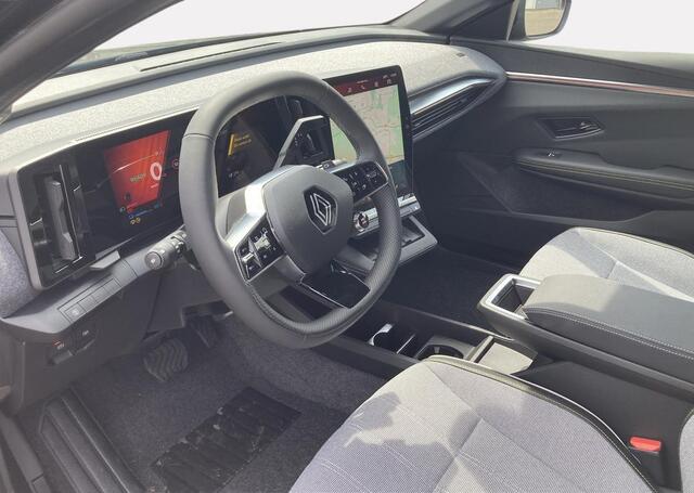 Renault MEGANE E-Tech comfort range techno 60 kWh - Demo / Pack winter techno,pack advanced drive assist & augmented vision,elektrisch verwarmbaar stuurwiel