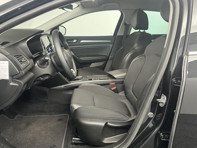 Renault MEGANE Estate 1.3 TCe 140 Techno | Trekhaak | NAP | Navigatie | Achteruitrijcamera | DAB | Key-less | Climate Control | LED | Dodehoek detectie |