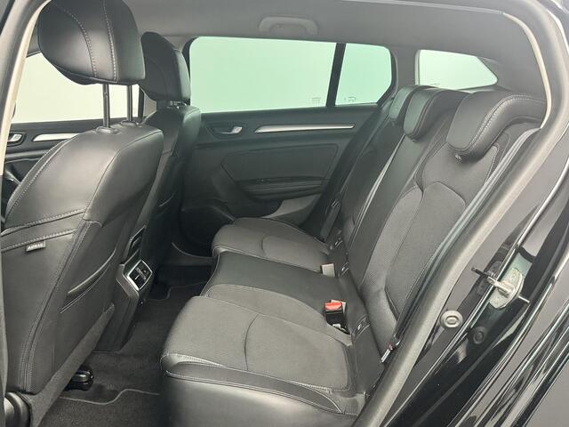 Renault MEGANE Estate 1.3 TCe 140 Techno | Trekhaak | NAP | Navigatie | Achteruitrijcamera | DAB | Key-less | Climate Control | LED | Dodehoek detectie |