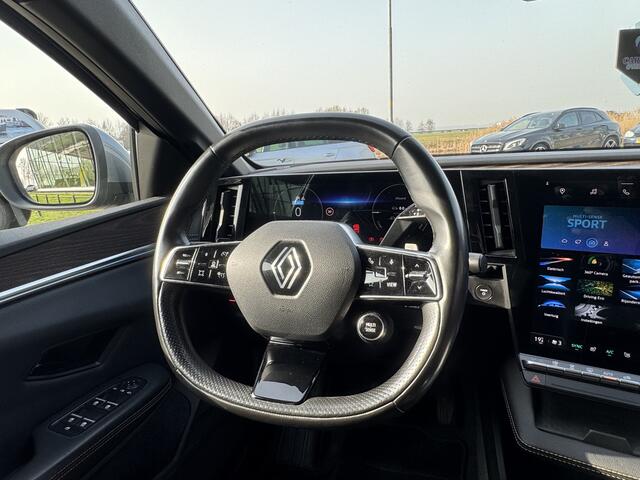 Renault MEGANE E-Tech EV60 220 Optimum Charge Iconic