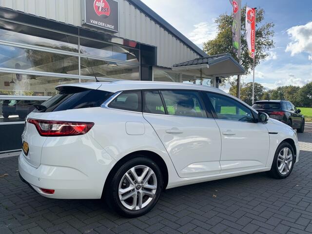 Renault MEGANE 1.3 TCE ZEN Cruise control, Navigatie, All-in prijs inclusief apk en afleverbeurt!