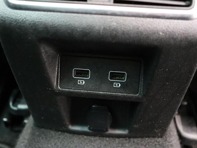 Renault MEGANE Estate 140pk TCe R.S. Line | Trekhaak | Dealer onderhouden | Parkeersensoren voor en achter | Achteruitrijcamera | Climate control |