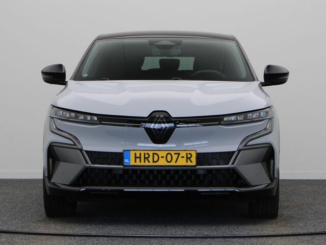 Renault MEGANE E-Tech comfort range esprit alpine 60 kWh | Stoel en stuurverwarming | Adaptive cruise control | Elektrisch verstelbare stoel | draadloze telefoonlader | electronic climate controle | extra getint glas | PDC Voor en achter | Keyless entry