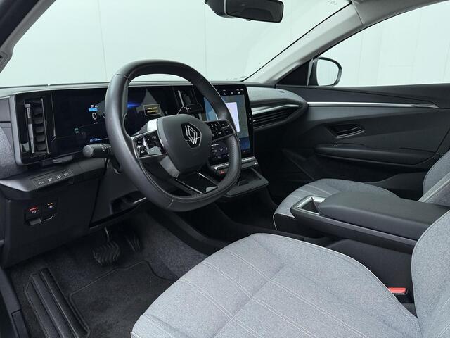 Renault MEGANE E-Tech EV60 Optimum Charge Evolution | 218 PK | Adaptive cruise control | Climate control | Achteruitrijcamera | Parkeersensoren | Apple Carplay/Android Auto |