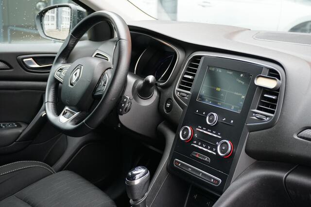 Renault MEGANE Estate 1.3 TCe Limited + CAMERA / TREKHAAK / STOELVERWARMING