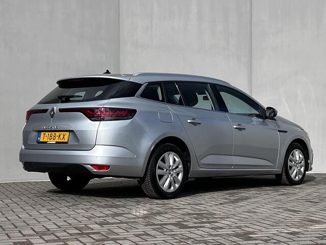 Renault MEGANE Estate 1.3 TCe 140 Equilibre / 1.700 trekgewicht / navigatie / Apple Carplay Android / All Season banden /